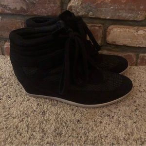 madden wedge sneakers